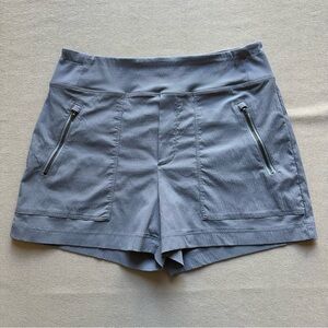 Athleta Grey Trekkie 3.5” Shorts